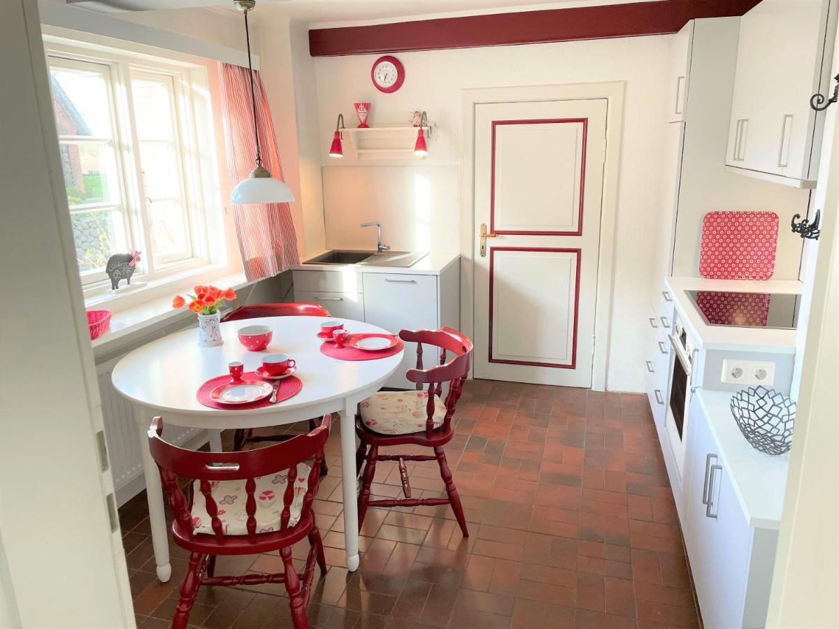 Deichblick Apartment Utersum Luaran gambar
